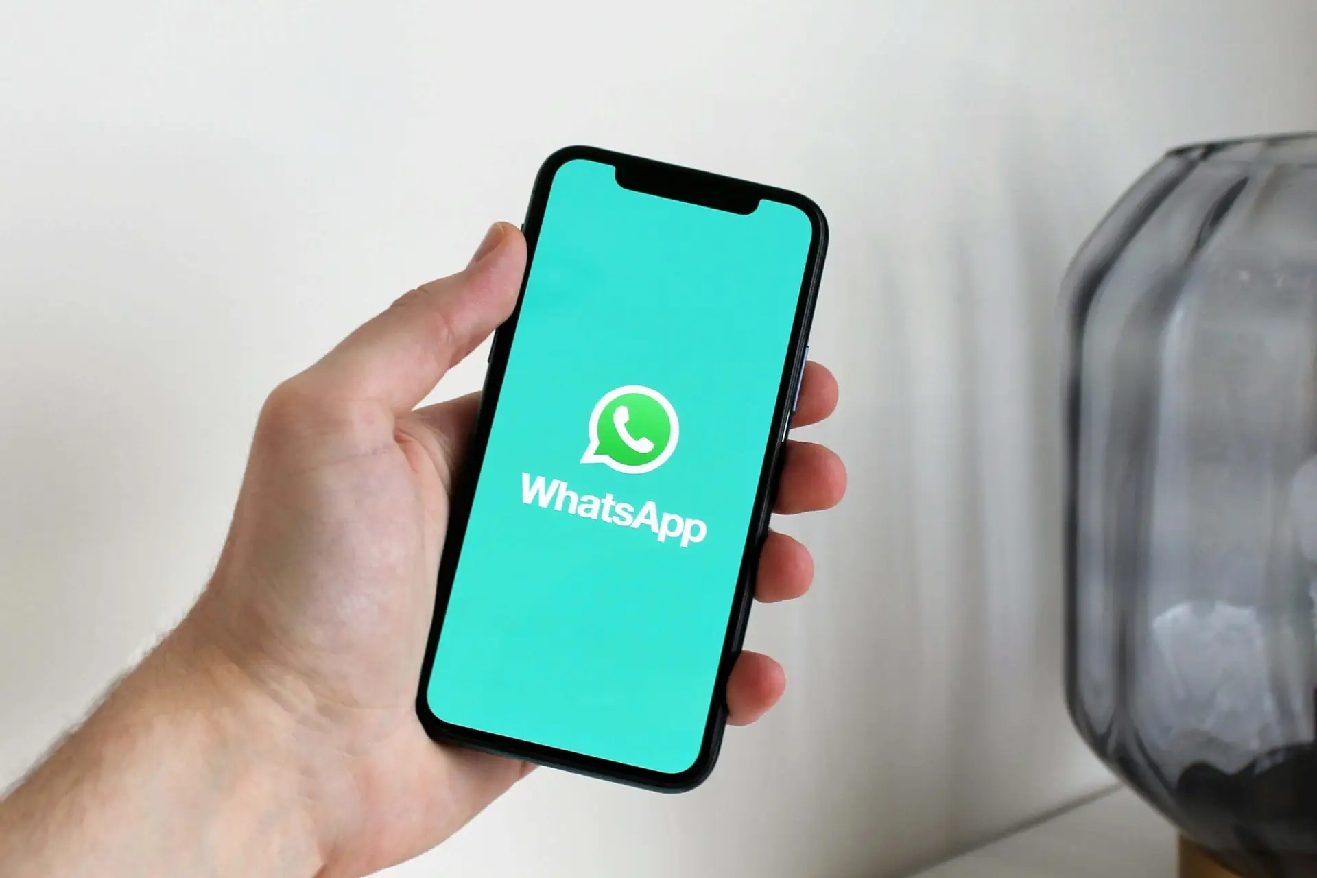 المسؤولية الجنائية عن جرائم الابتزاز والتهديد عبر تطبيقات المراسلة الفورية:دراسة تحليلية في ضوء القانون الجنائي المغربي والسياسة الزجرية المعاصرة 2026